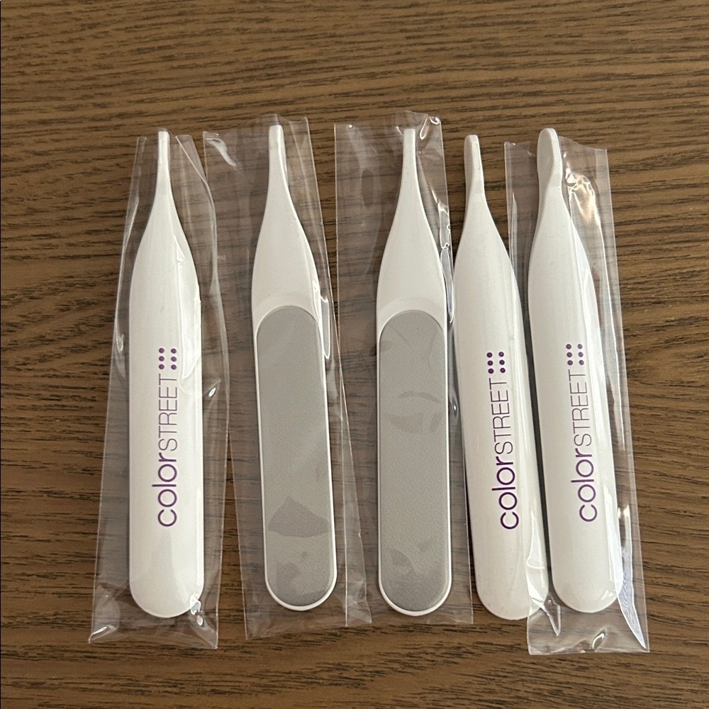 Color Street Nail Files - White and Gray